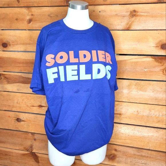 Soldier Fields t-shirt - Picture 1 of 5